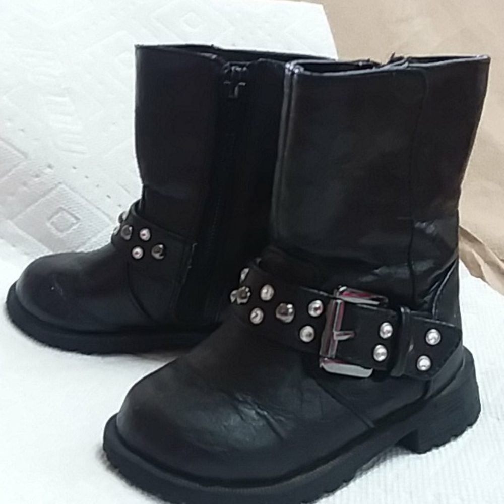 5T biker boots